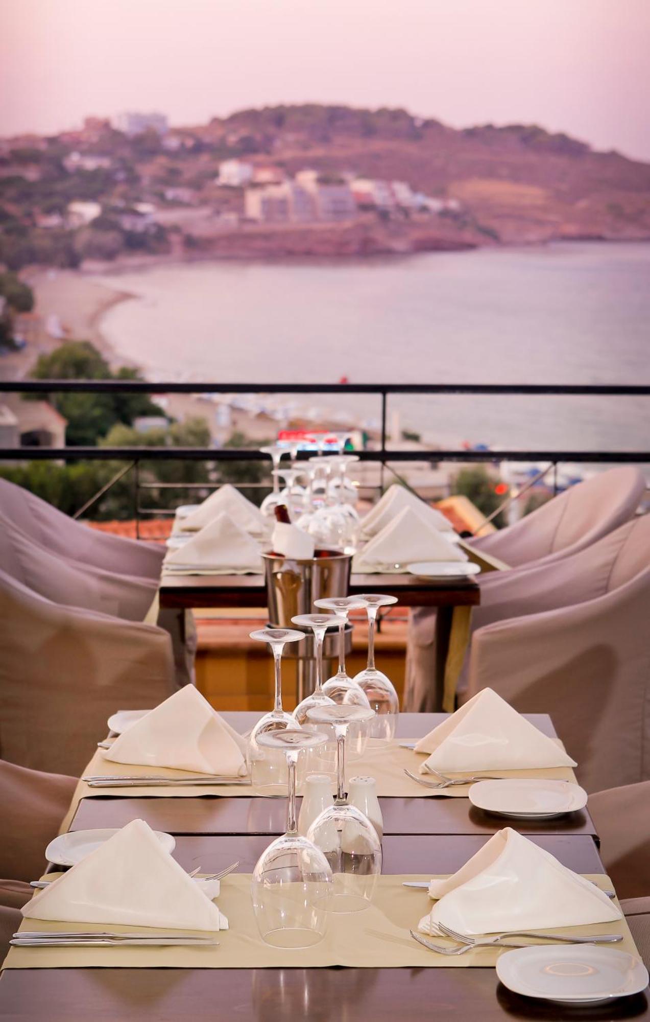 Sea View Resorts & Spa Karfás Eksteriør billede